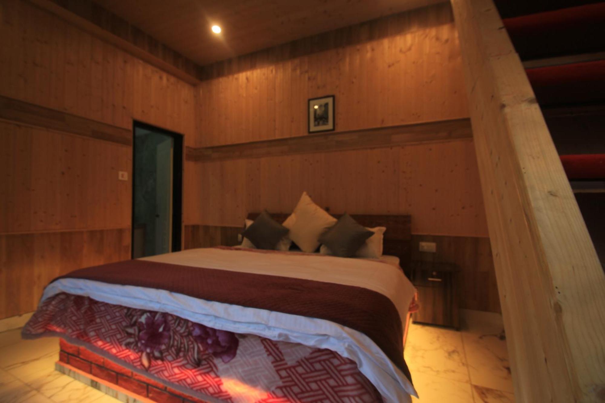 Sukoon Resort Banjar ภายนอก รูปภาพ