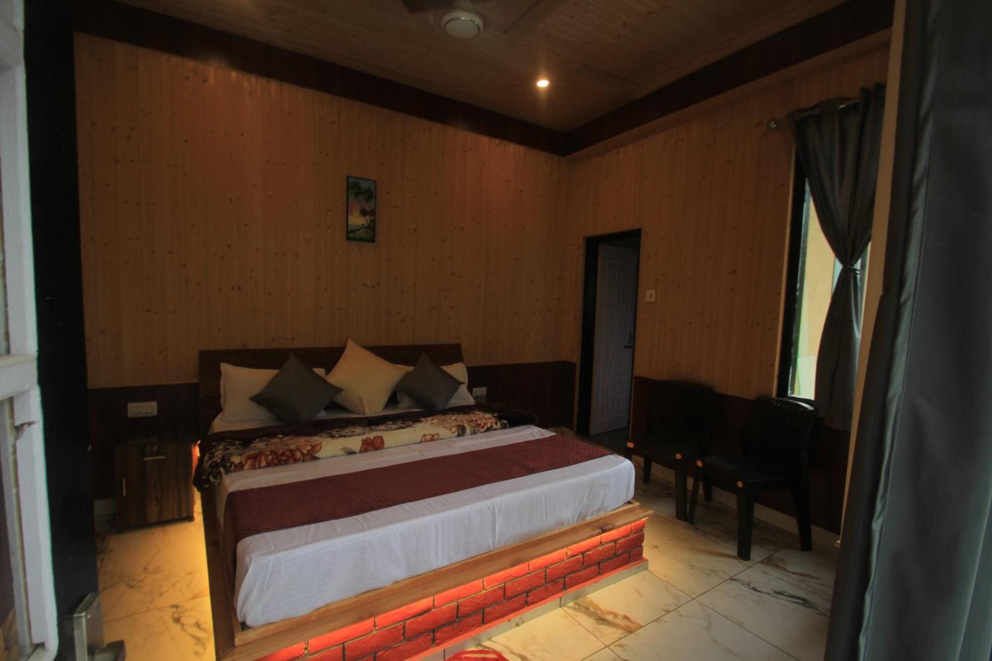 Sukoon Resort Banjar ภายนอก รูปภาพ