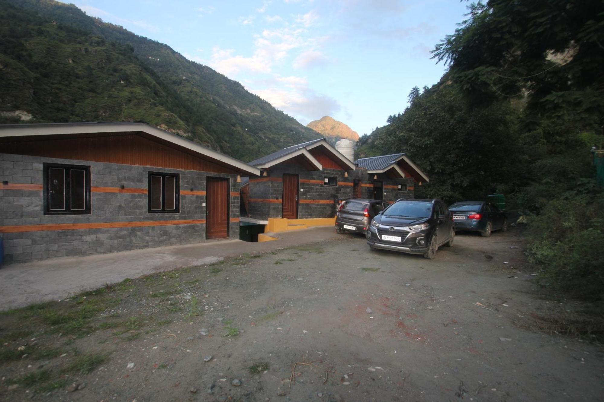 Sukoon Resort Banjar ภายนอก รูปภาพ
