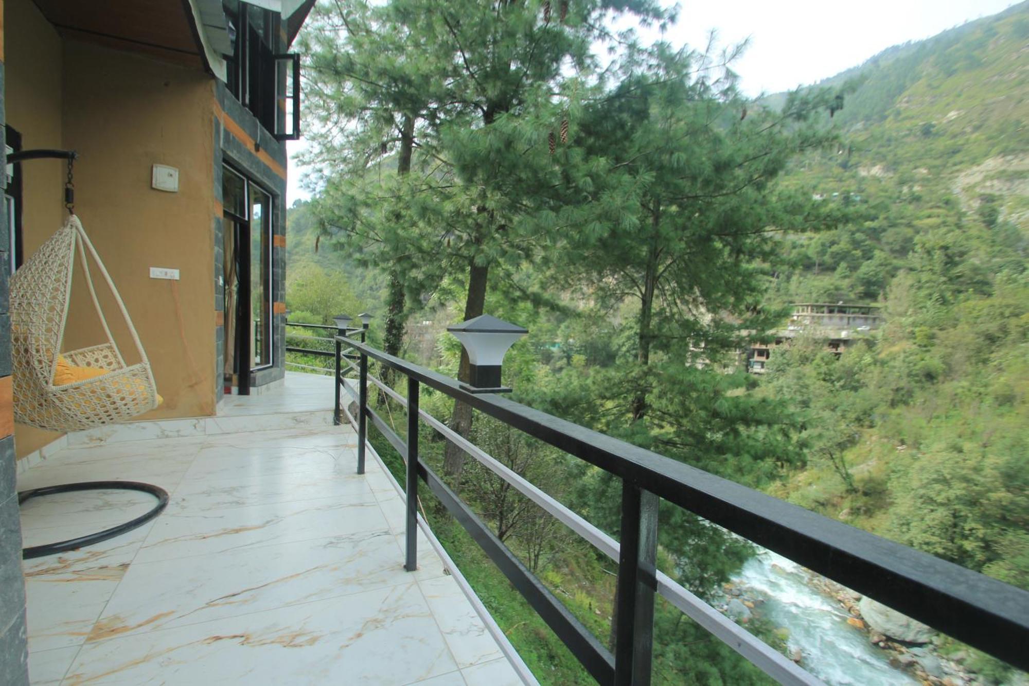 Sukoon Resort Banjar ภายนอก รูปภาพ
